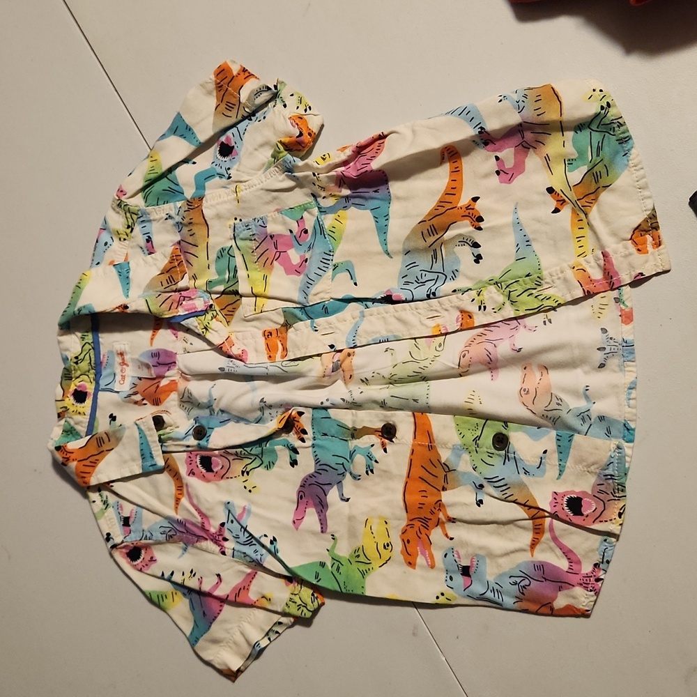 Cat & Jack 5t dinosaur button up short sleeve shirt